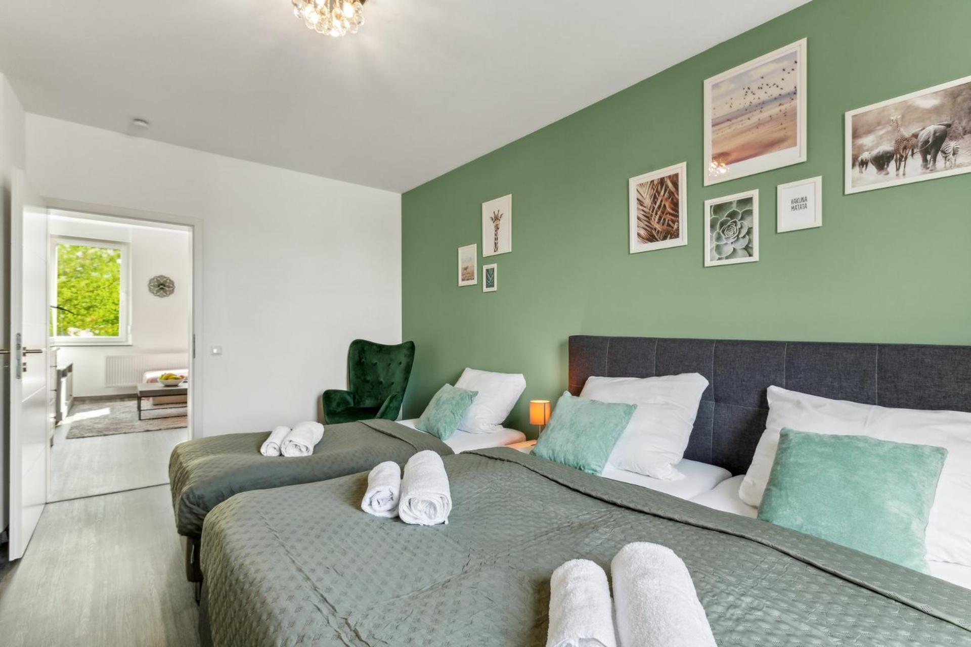 Elegant & Bright ~ Near Schalke 04 ~ Office ~ Free Parking! Apartment Гелзенкирхен Екстериор снимка